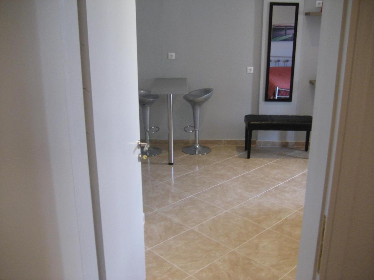 Maria Corfu Apartments 메손기 외부 사진