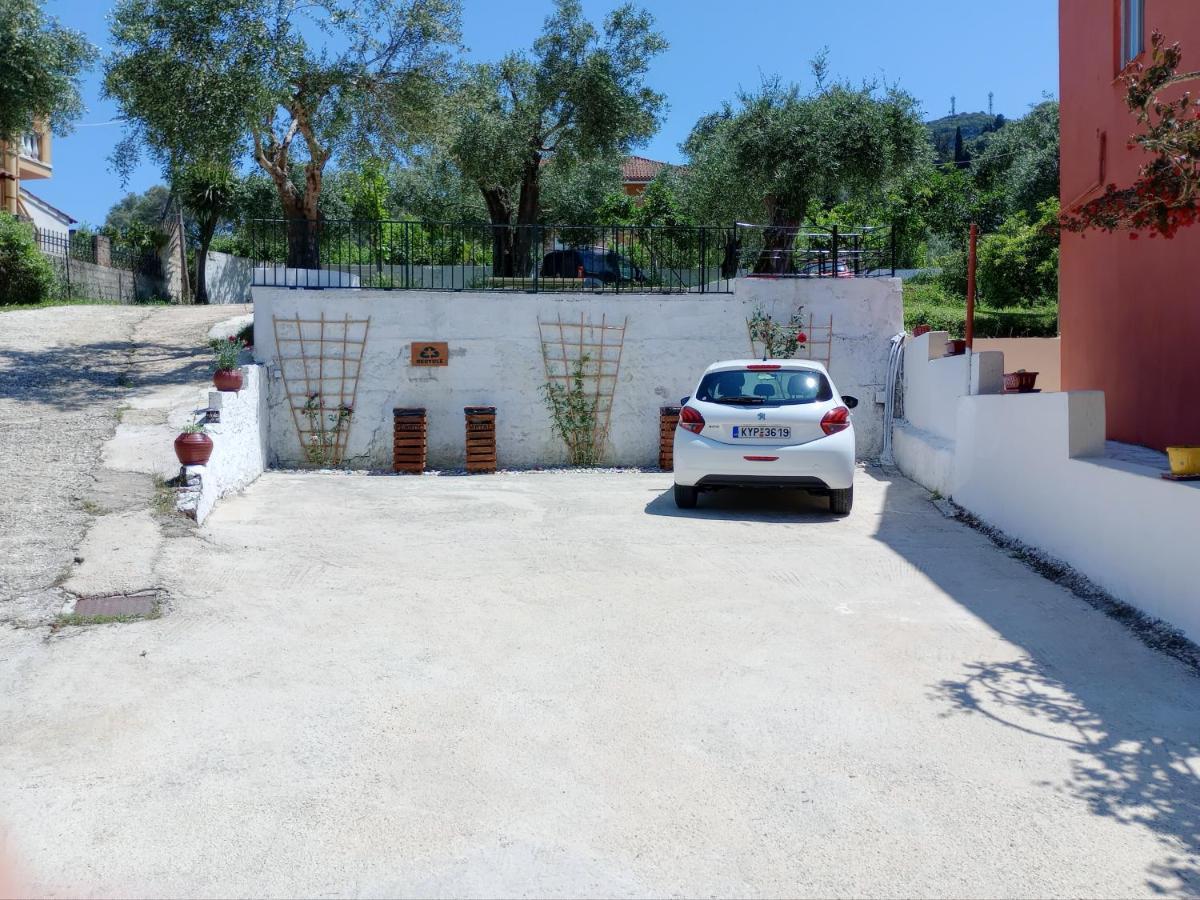 Maria Corfu Apartments 메손기 외부 사진