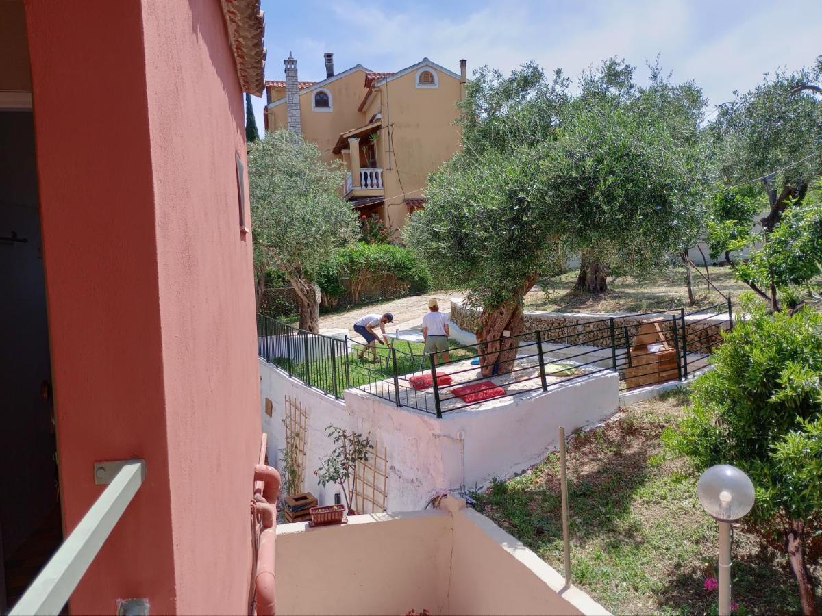 Maria Corfu Apartments 메손기 외부 사진