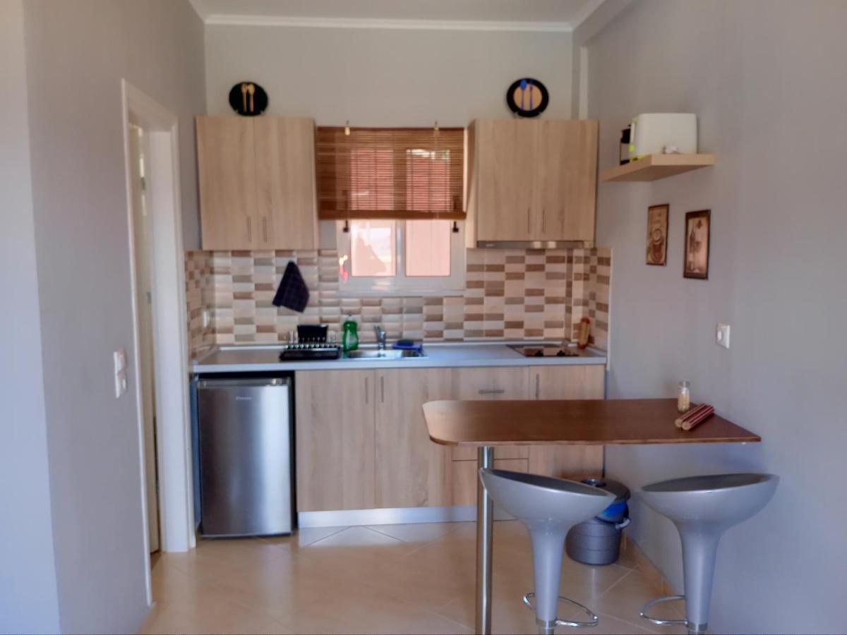 Maria Corfu Apartments 메손기 외부 사진