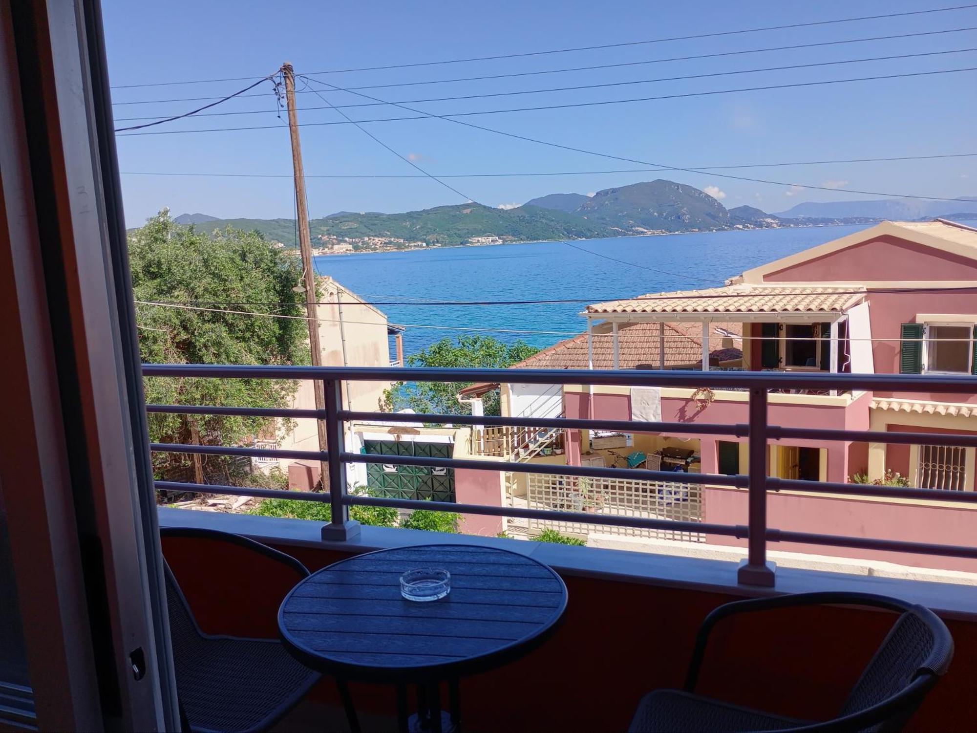Maria Corfu Apartments 메손기 외부 사진