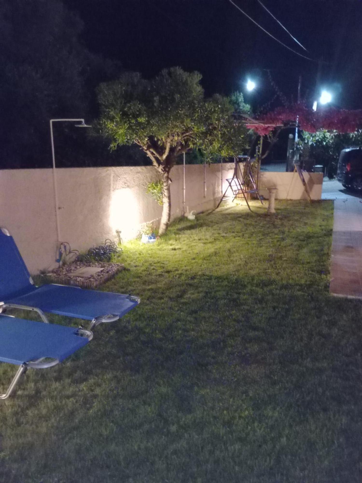 Maria Corfu Apartments 메손기 외부 사진